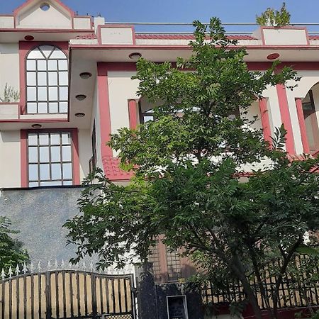 Balaji Guest House - Home Stay Greater Noida Eksteriør billede